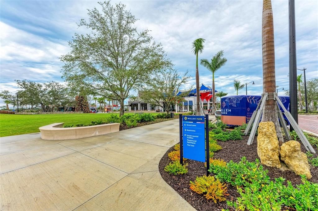 For Sale: $339,000 (3 beds, 2 baths, 1966 Square Feet)