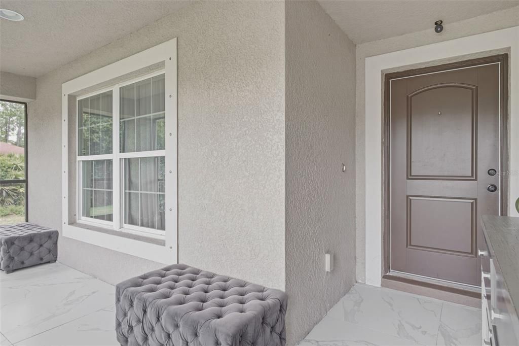 For Sale: $339,000 (3 beds, 2 baths, 1966 Square Feet)