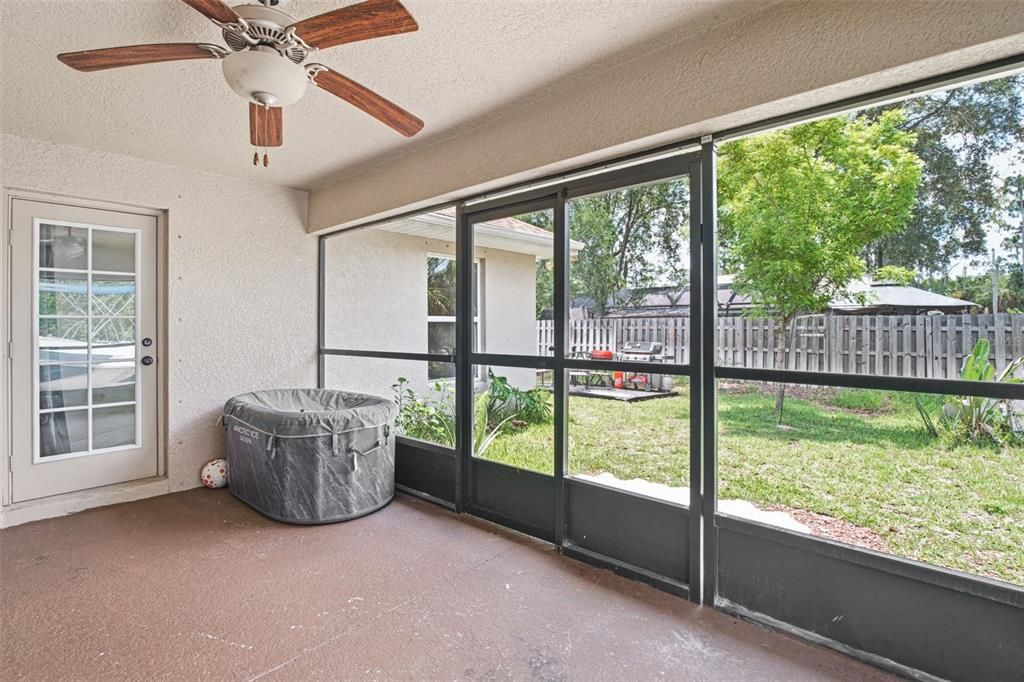 For Sale: $339,000 (3 beds, 2 baths, 1966 Square Feet)