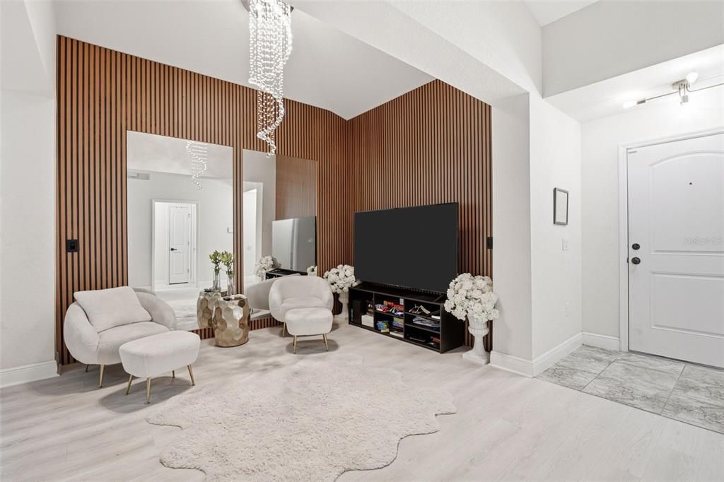 For Sale: $339,000 (3 beds, 2 baths, 1966 Square Feet)