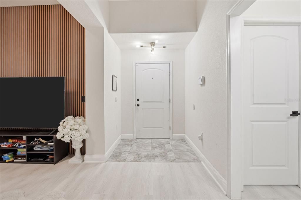 For Sale: $339,000 (3 beds, 2 baths, 1966 Square Feet)