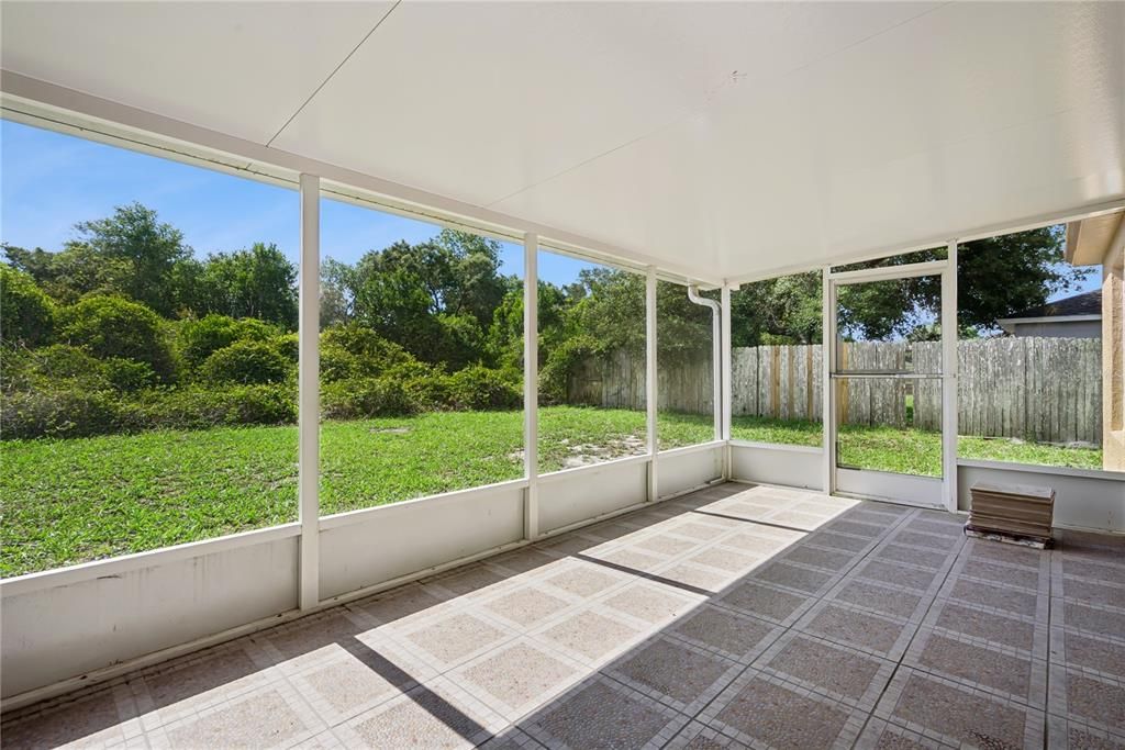 En Venta: $299,900 (3 camas, 2 baños, 1547 Pies cuadrados)