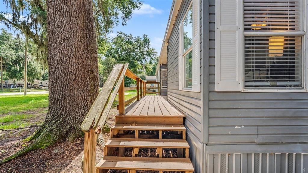 На продажу: $239,900 (3 спален, 2 ванн, 1728 Квадратных фут)