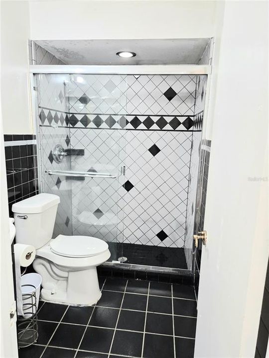 En Venta: $284,900 (3 camas, 2 baños, 1300 Pies cuadrados)