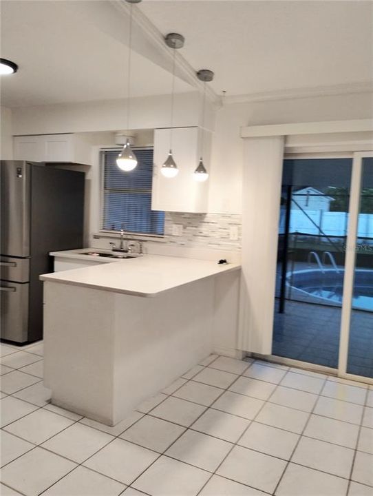 En Venta: $284,900 (3 camas, 2 baños, 1300 Pies cuadrados)