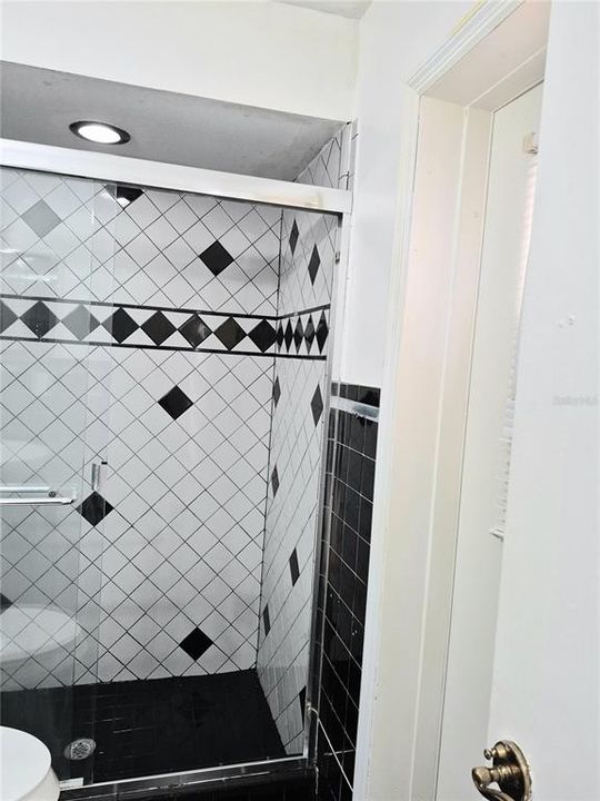 En Venta: $284,900 (3 camas, 2 baños, 1300 Pies cuadrados)
