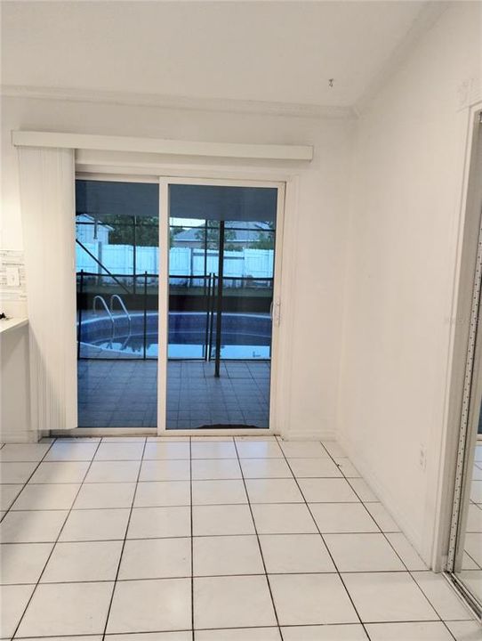 En Venta: $284,900 (3 camas, 2 baños, 1300 Pies cuadrados)
