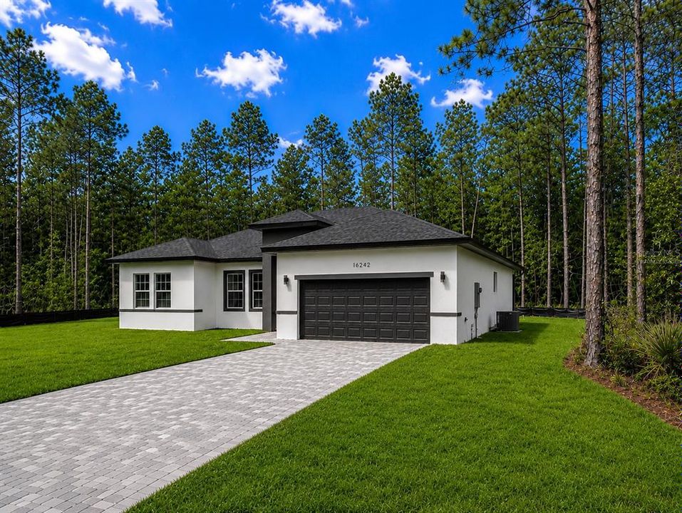 For Sale: $305,000 (4 beds, 2 baths, 1878 Square Feet)