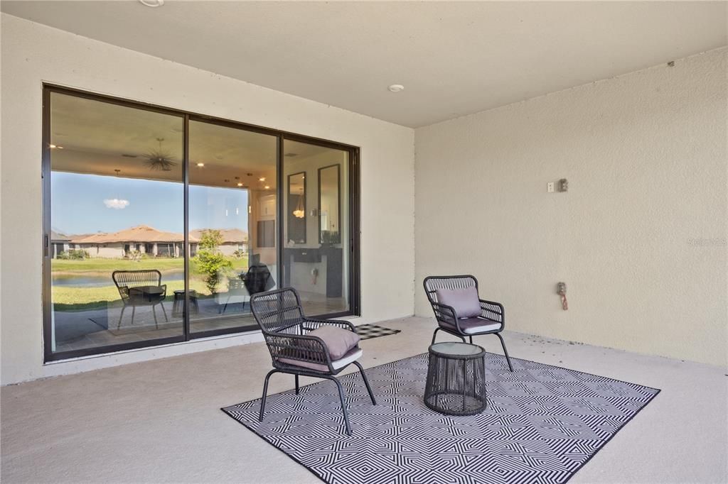En Venta: $599,000 (3 camas, 2 baños, 1812 Pies cuadrados)