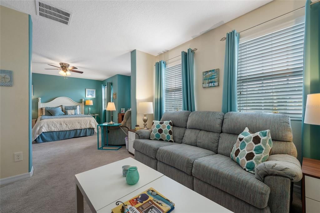 For Sale: $550,000 (4 beds, 3 baths, 2522 Square Feet)