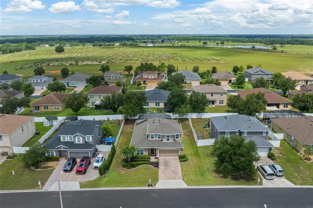 For Sale: $550,000 (4 beds, 3 baths, 2522 Square Feet)