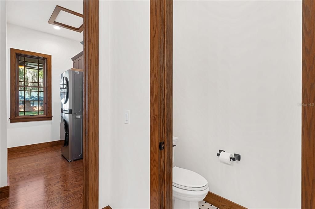 For Sale: $615,000 (3 beds, 3 baths, 1761 Square Feet)