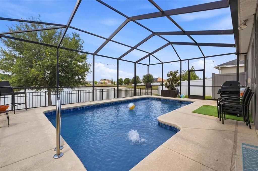 For Rent: $3,200 (4 beds, 2 baths, 2095 Square Feet)