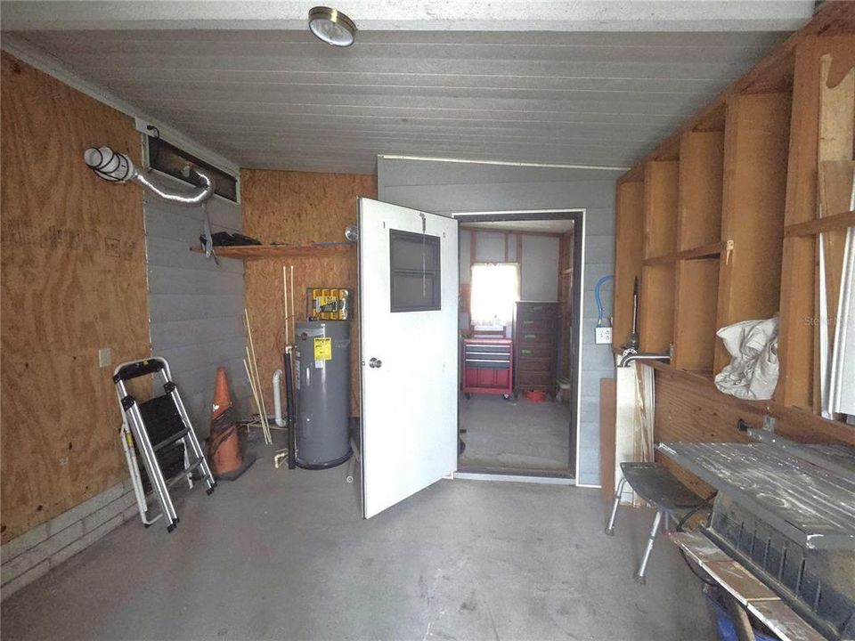 For Sale: $225,000 (2 beds, 2 baths, 1183 Square Feet)