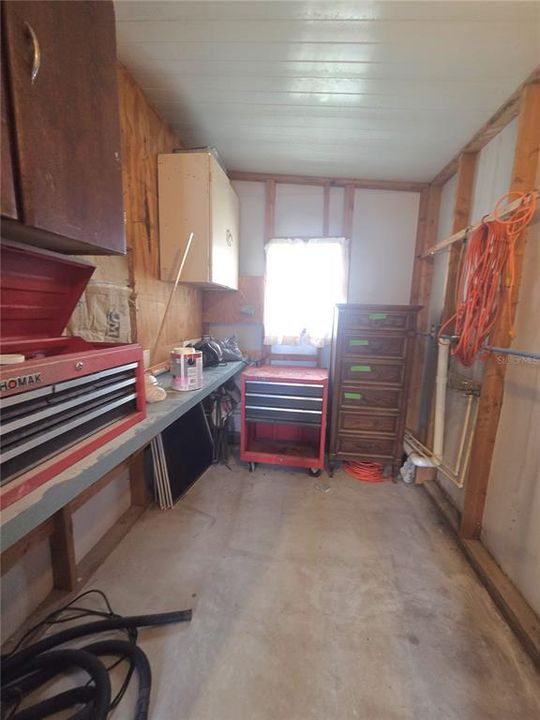 For Sale: $225,000 (2 beds, 2 baths, 1183 Square Feet)