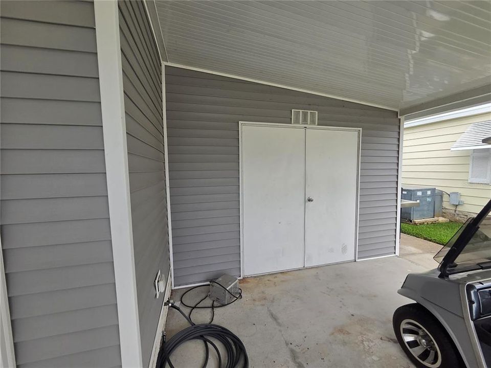 For Sale: $225,000 (2 beds, 2 baths, 1183 Square Feet)
