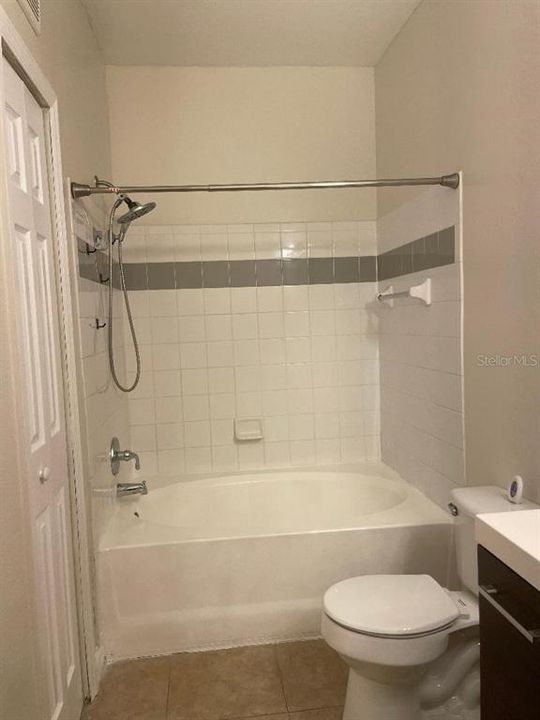 В аренду: $1,450 (1 спален, 1 ванн, 734 Квадратных фут)