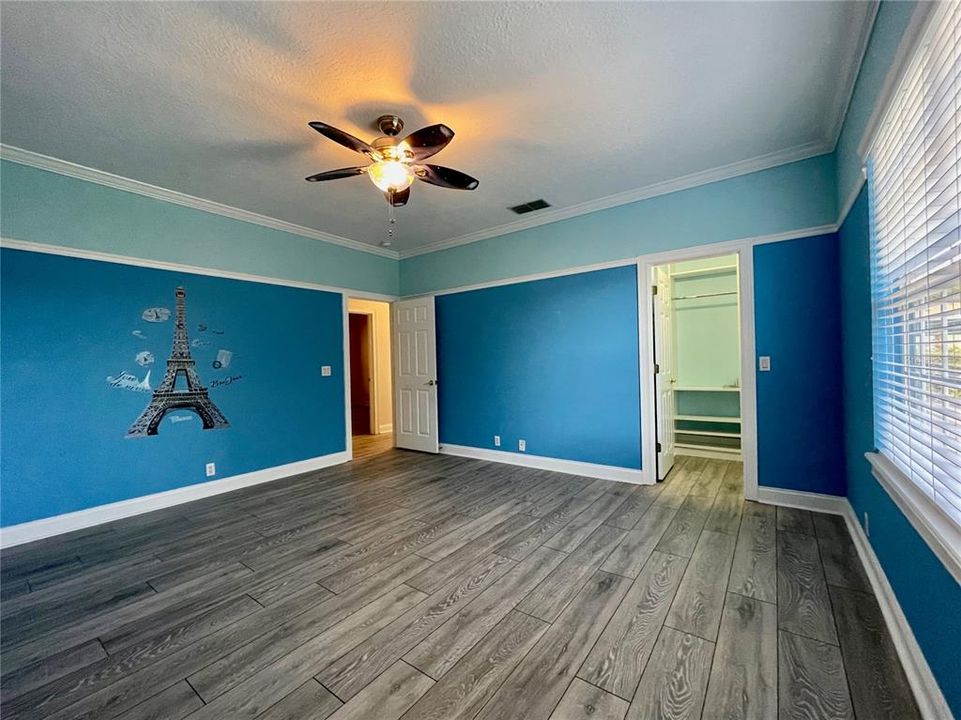 For Sale: $1,399,000 (4 beds, 4 baths, 3786 Square Feet)