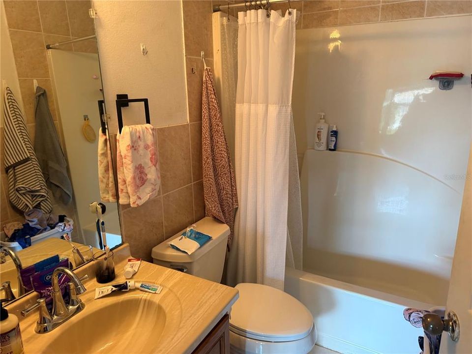 На продажу: $275,000 (3 спален, 2 ванн, 1720 Квадратных фут)