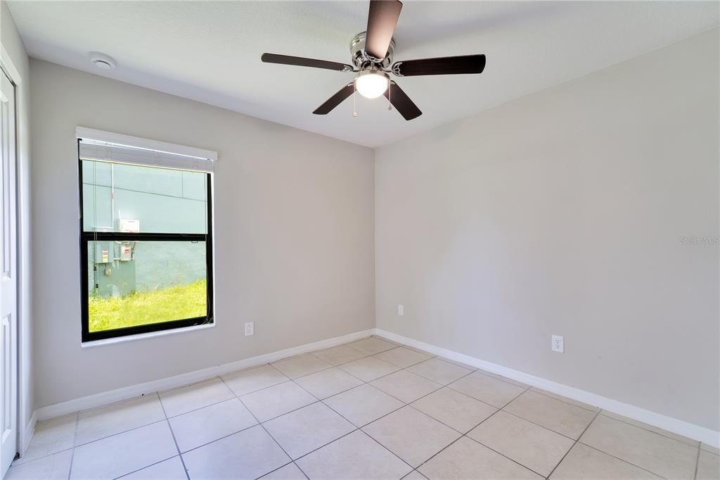 For Sale: $299,900 (4 beds, 2 baths, 1918 Square Feet)