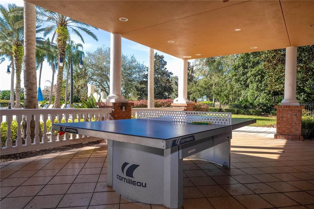For Sale: $320,000 (3 beds, 3 baths, 1755 Square Feet)