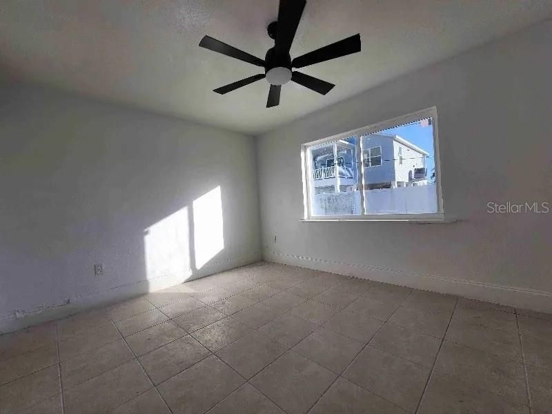 En Venta: $269,000 (3 camas, 2 baños, 1108 Pies cuadrados)