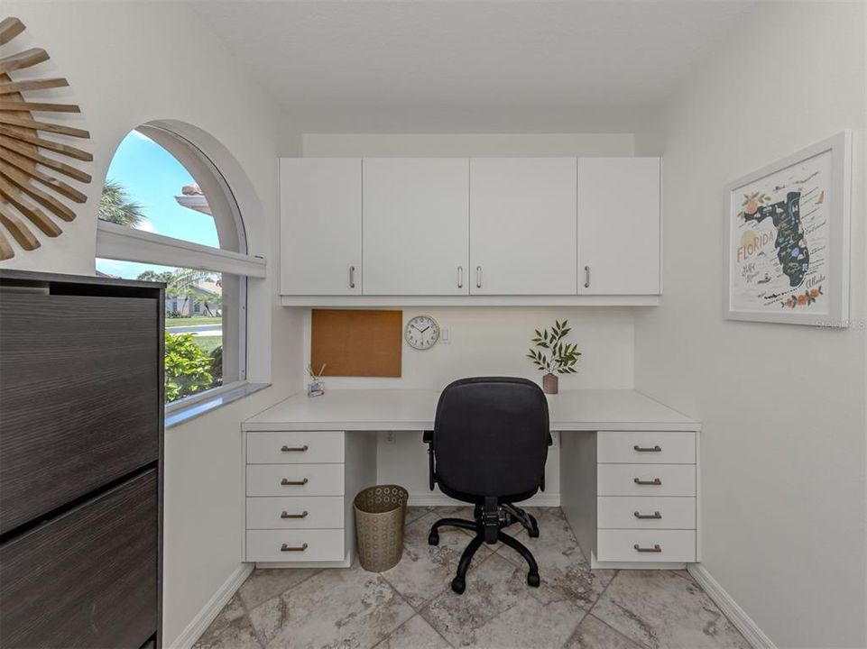 For Sale: $674,000 (3 beds, 2 baths, 2346 Square Feet)