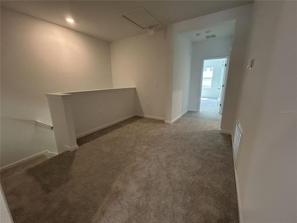 En Renta: $2,050 (3 camas, 2 baños, 1787 Pies cuadrados)