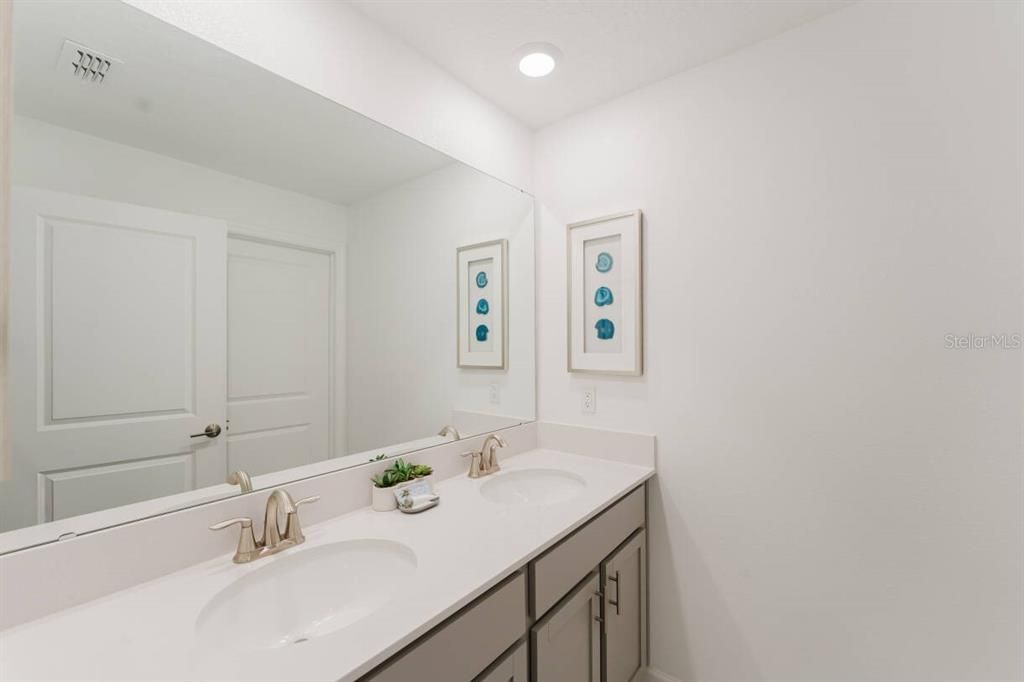 For Rent: $3,500 (4 beds, 3 baths, 1914 Square Feet)
