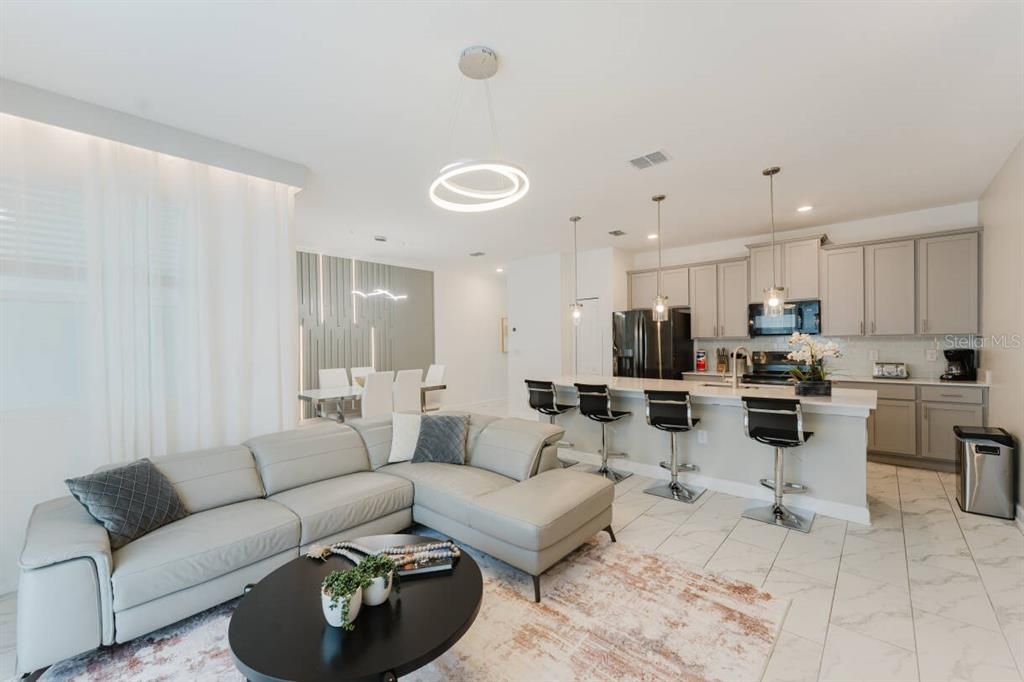 For Rent: $3,500 (4 beds, 3 baths, 1914 Square Feet)