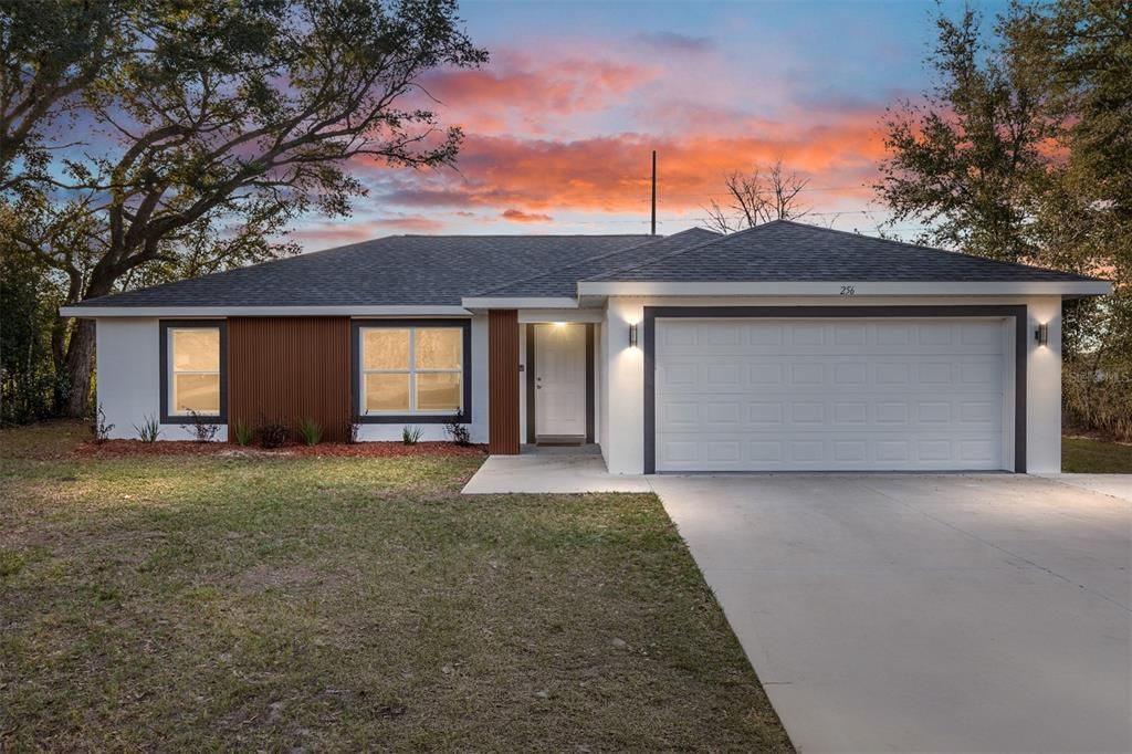 For Sale: $265,000 (3 beds, 2 baths, 1267 Square Feet)