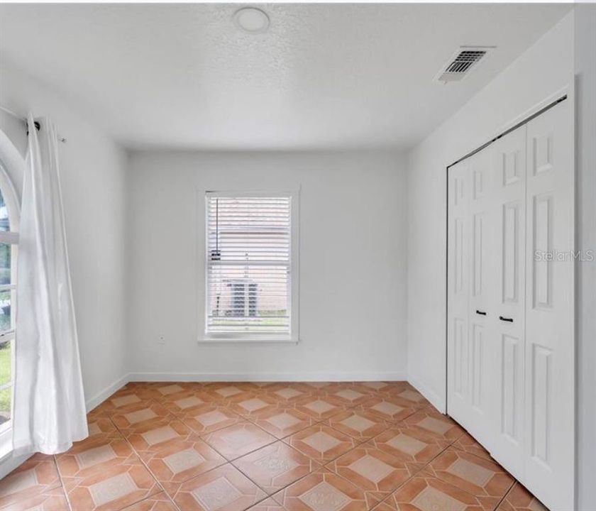For Sale: $314,000 (3 beds, 2 baths, 1442 Square Feet)