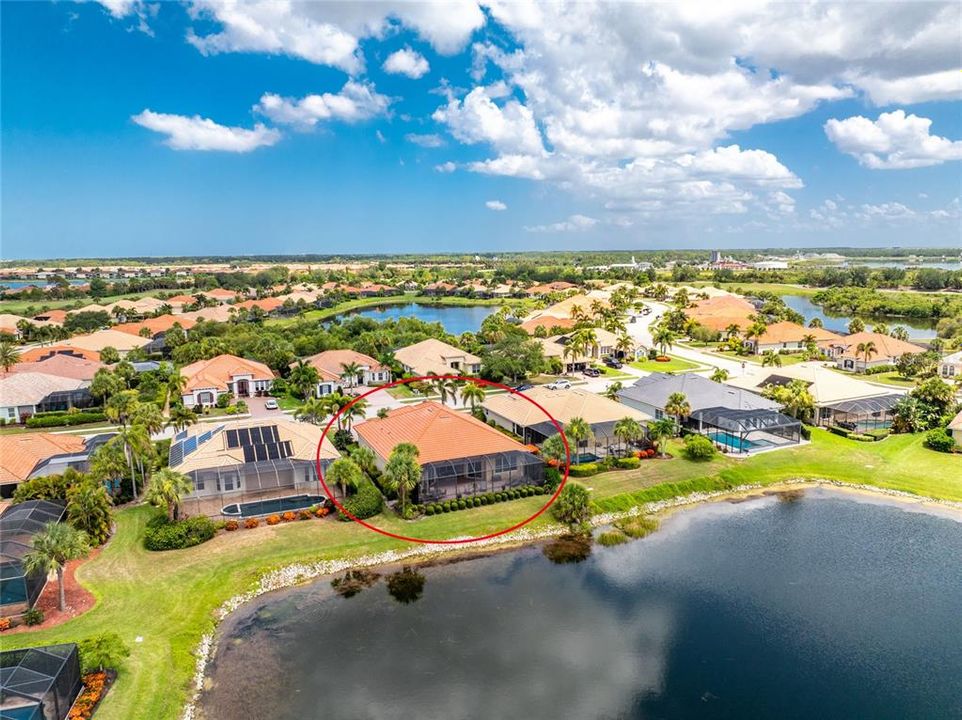 En Venta: $635,000 (3 camas, 3 baños, 2545 Pies cuadrados)