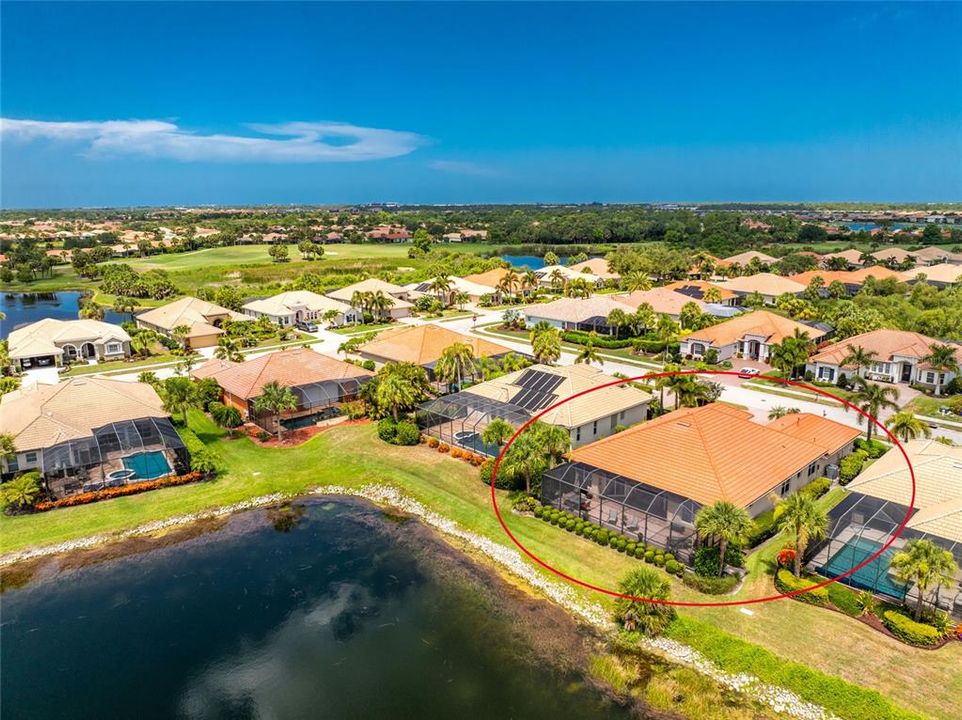 En Venta: $635,000 (3 camas, 3 baños, 2545 Pies cuadrados)