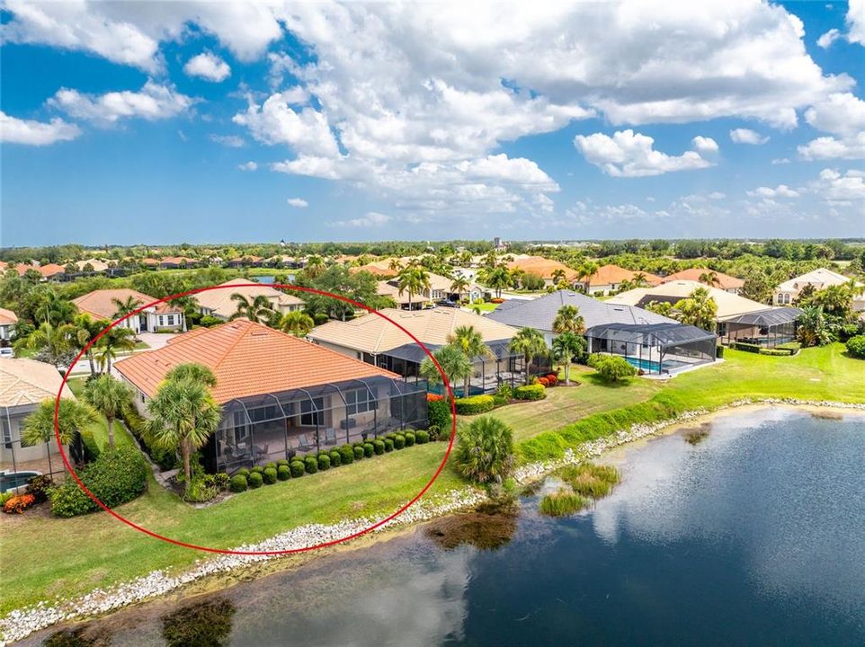 En Venta: $635,000 (3 camas, 3 baños, 2545 Pies cuadrados)