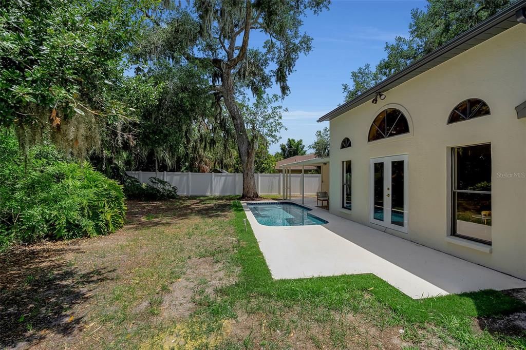 For Sale: $548,000 (3 beds, 2 baths, 1834 Square Feet)