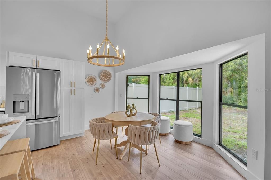 For Sale: $548,000 (3 beds, 2 baths, 1834 Square Feet)