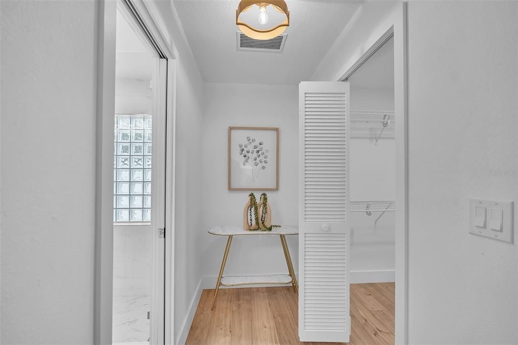 For Sale: $548,000 (3 beds, 2 baths, 1834 Square Feet)