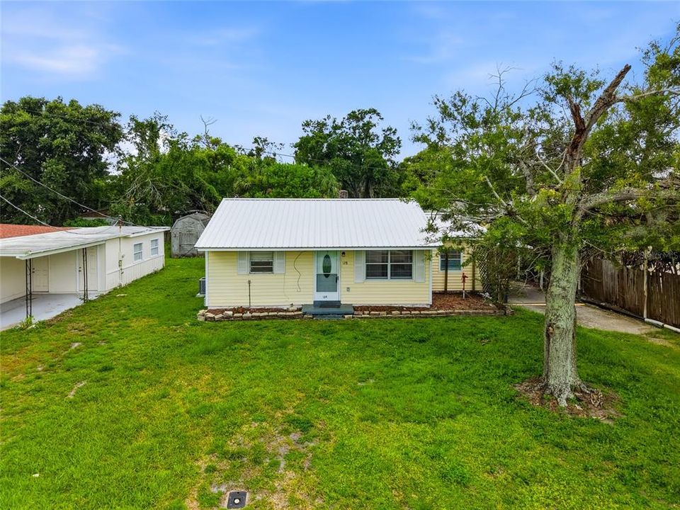 For Sale: $165,000 (3 beds, 2 baths, 1244 Square Feet)