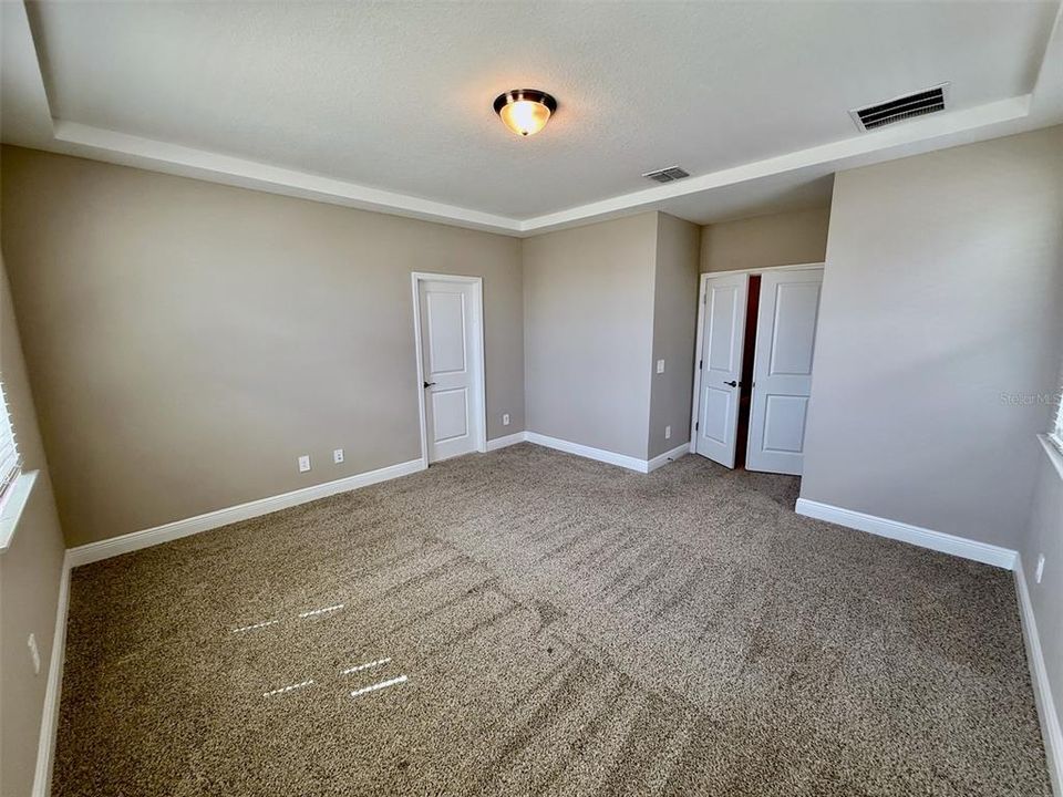 В аренду: $3,200 (4 спален, 2 ванн, 2082 Квадратных фут)
