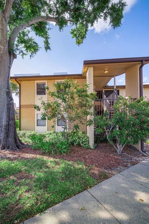 En Venta: $219,900 (2 camas, 2 baños, 1138 Pies cuadrados)