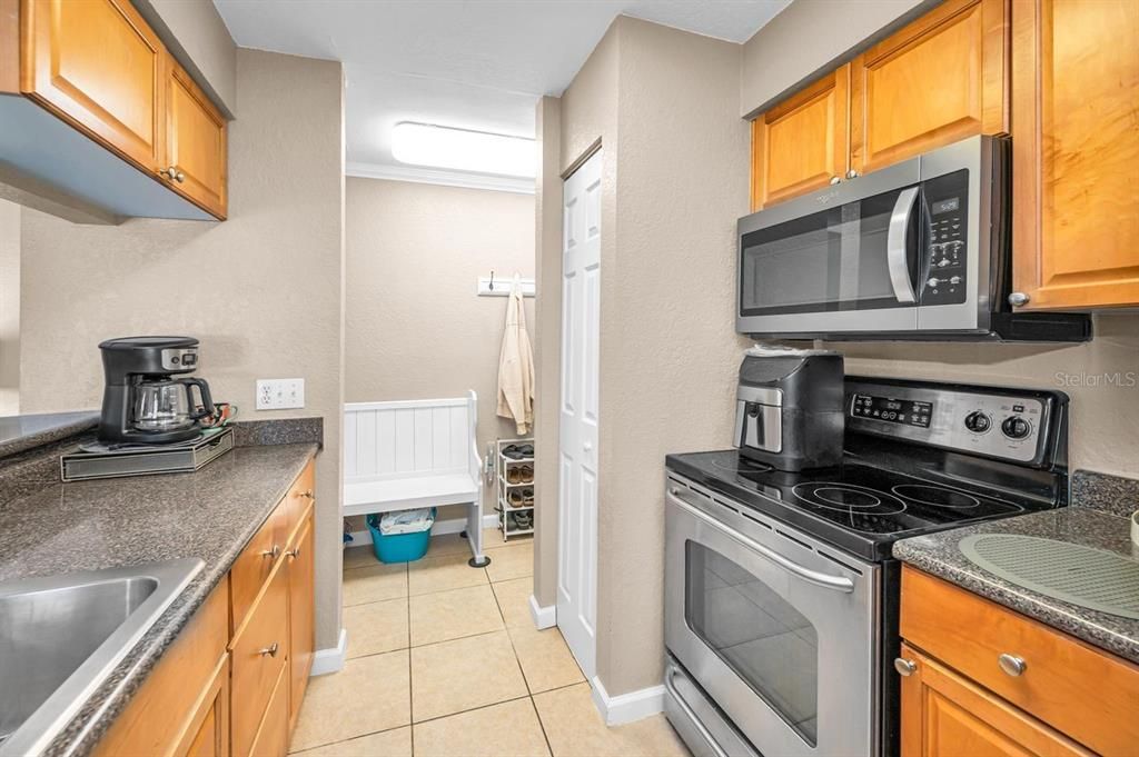 En Venta: $219,900 (2 camas, 2 baños, 1138 Pies cuadrados)