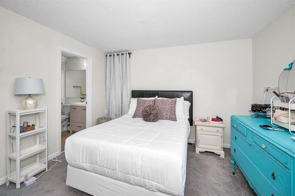 En Venta: $219,900 (2 camas, 2 baños, 1138 Pies cuadrados)