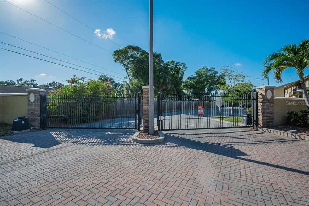 En Venta: $219,900 (2 camas, 2 baños, 1138 Pies cuadrados)
