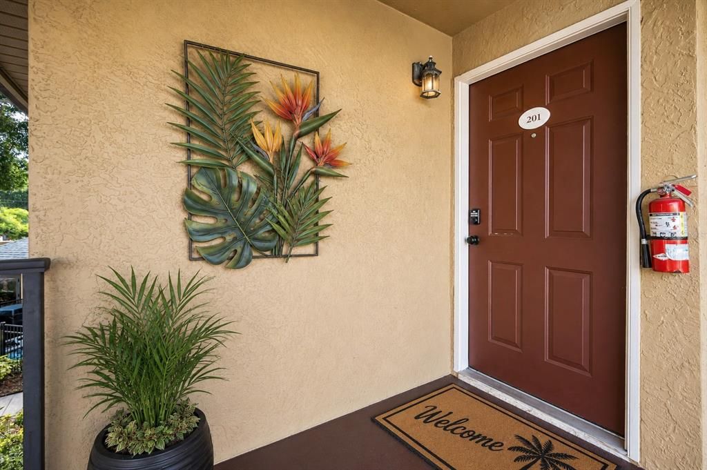 En Venta: $219,900 (2 camas, 2 baños, 1138 Pies cuadrados)