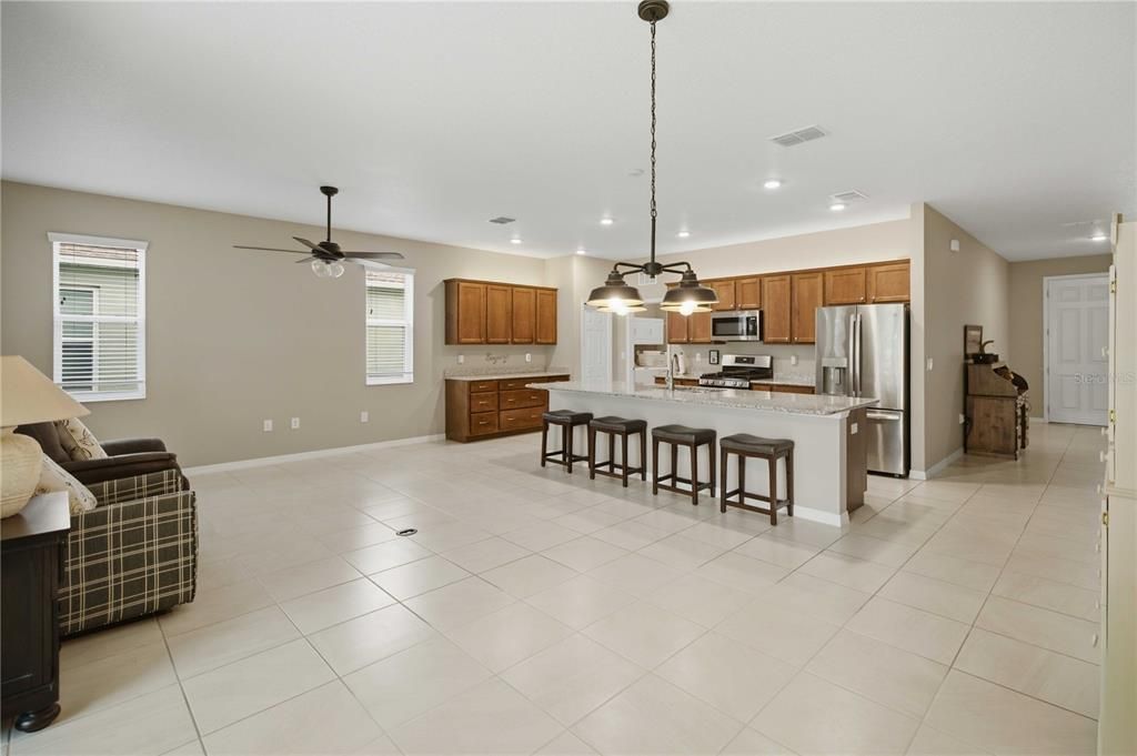 For Sale: $317,500 (3 beds, 2 baths, 1746 Square Feet)