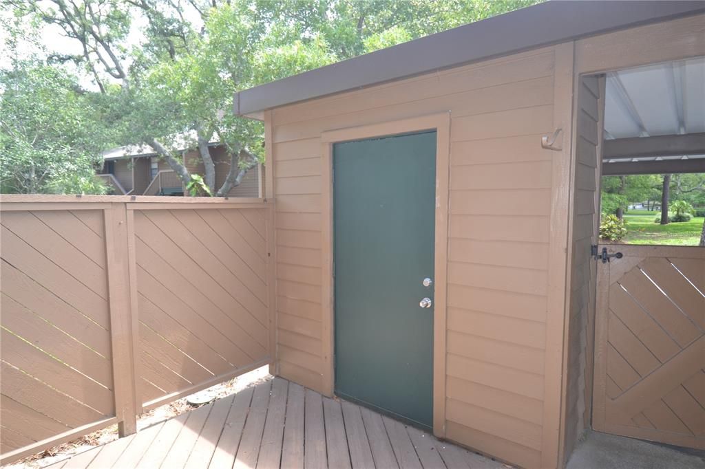 For Rent: $1,950 (2 beds, 2 baths, 1050 Square Feet)