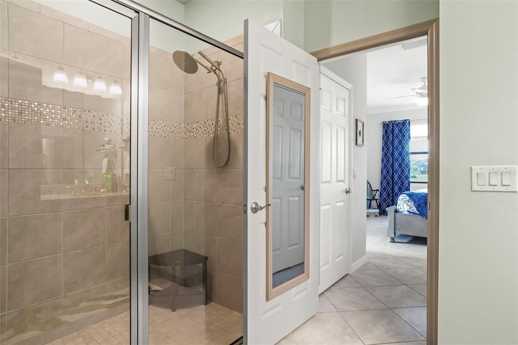 В аренду: $2,500 (2 спален, 2 ванн, 1515 Квадратных фут)