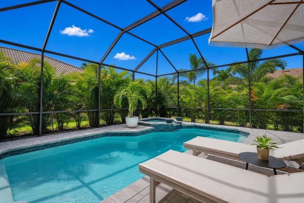 For Sale: $775,000 (4 beds, 3 baths, 2828 Square Feet)