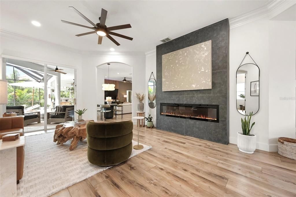 For Sale: $775,000 (4 beds, 3 baths, 2828 Square Feet)